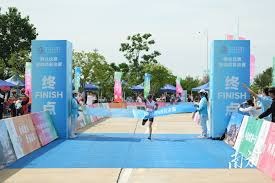 内线老将霍福德状态惨淡，勇士还打算继续信任他多久？